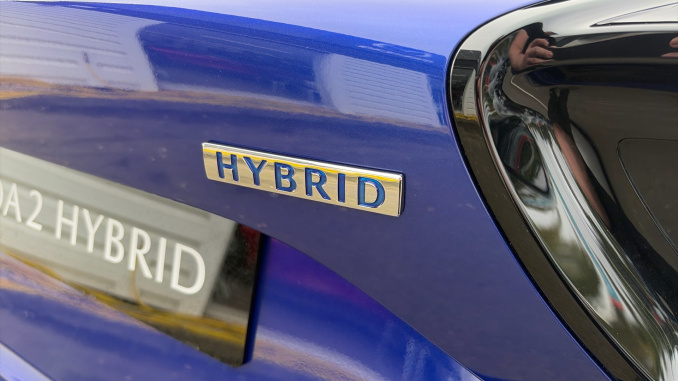 Mazda 2 Hybrid 1.5i Hybrid Homura 5dr CVT Hybrid Hatchback - Image 8